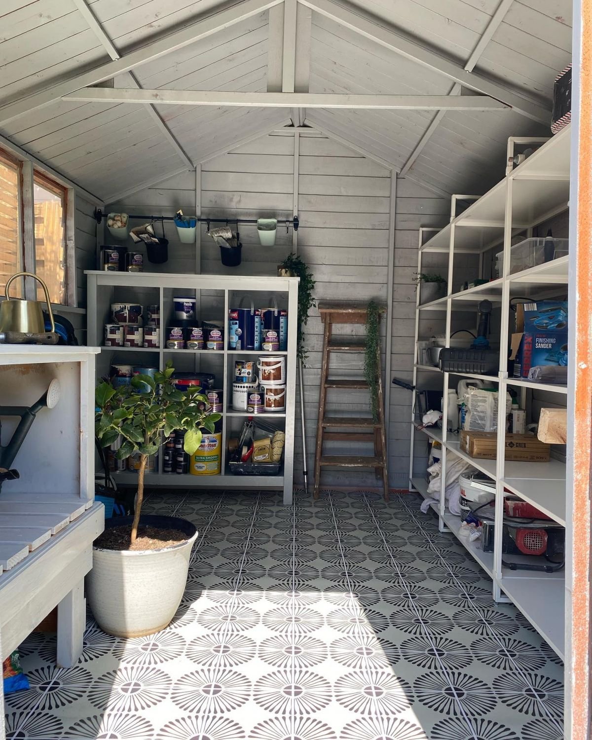 Effective Shed Shelving Solutions