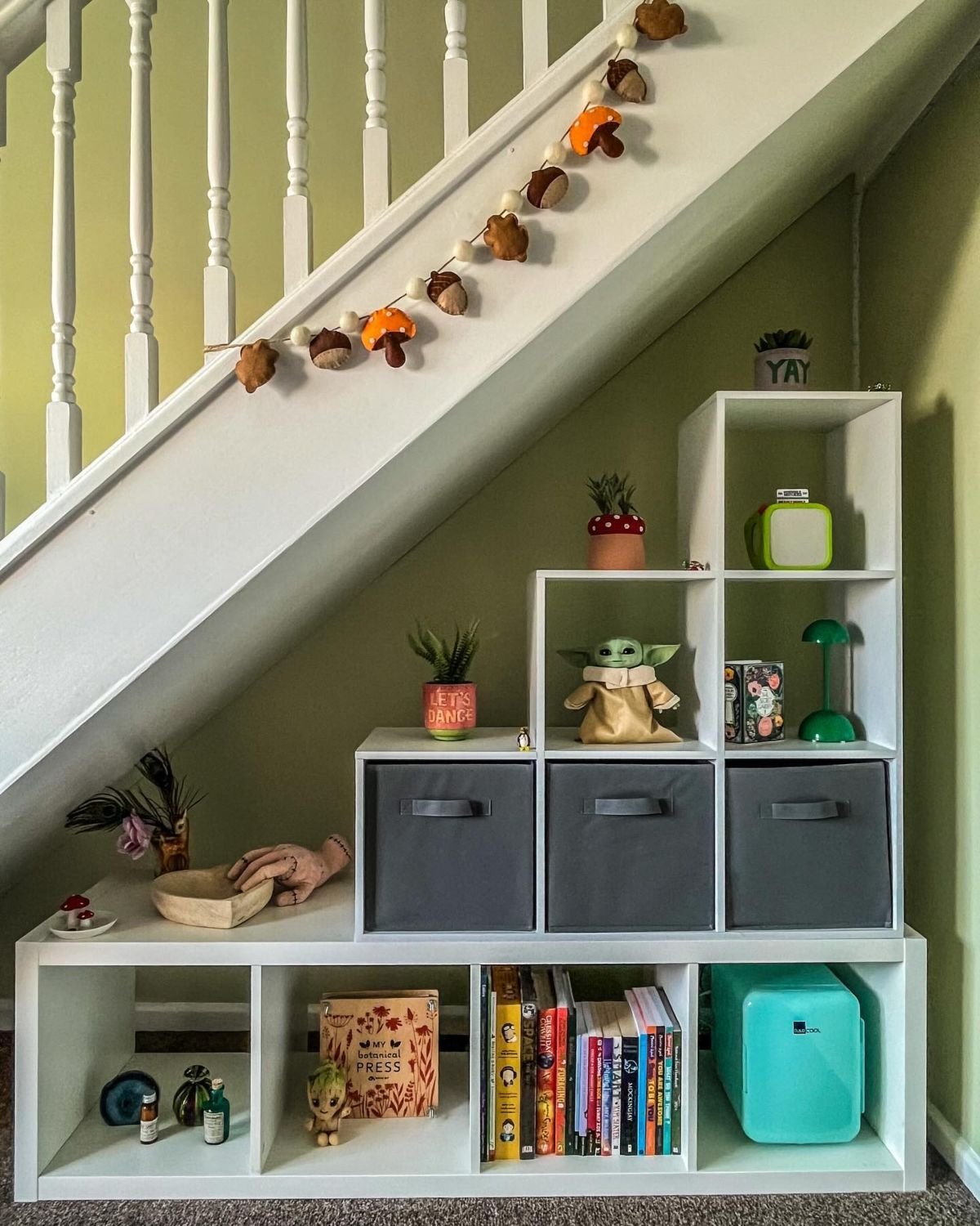 Maximize Space with Versatile Cubby Storage