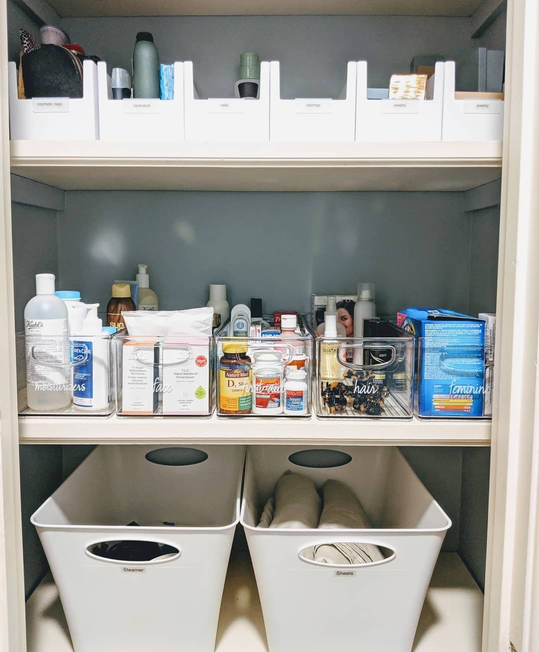 Organize Toiletries Efficiently with Containers