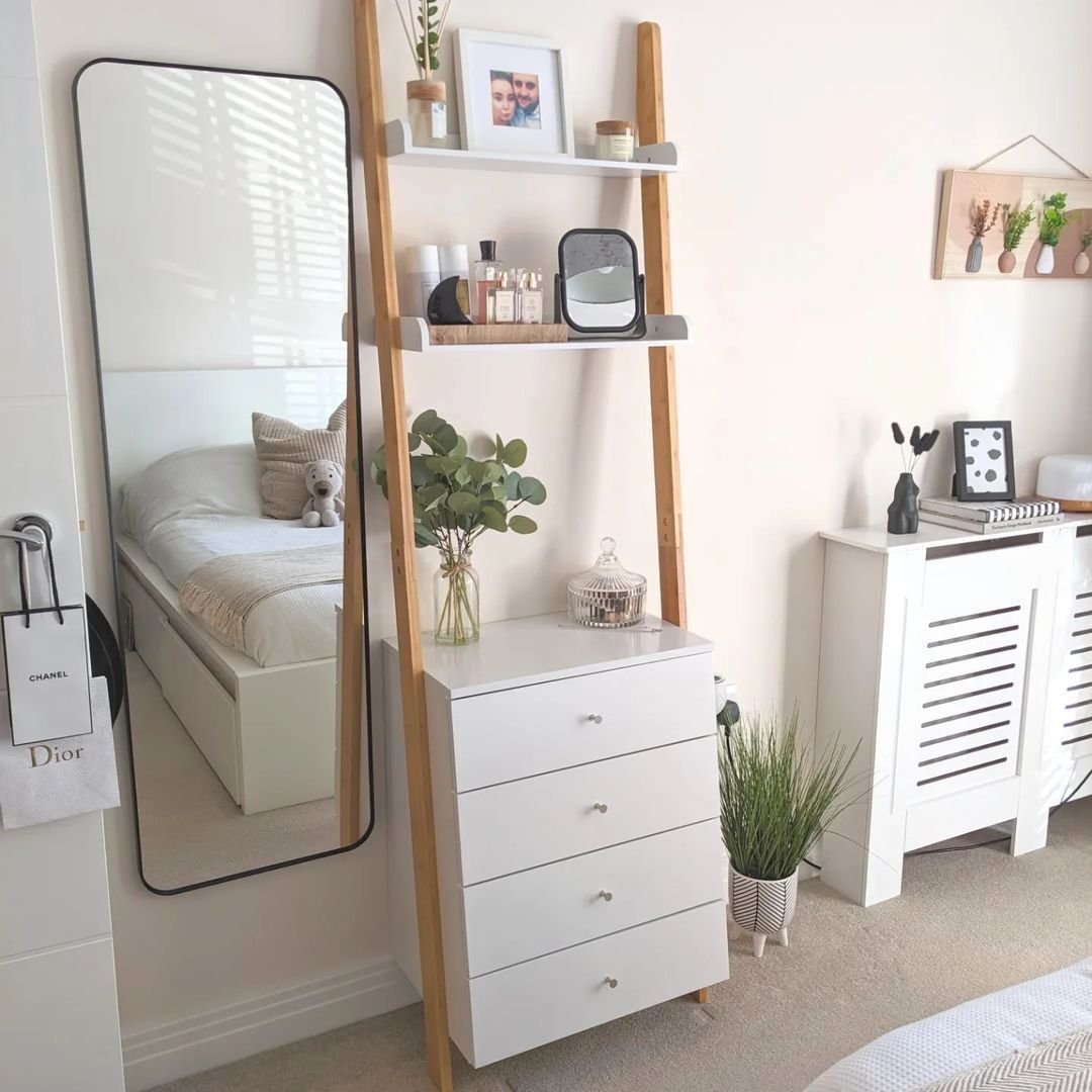 Transform Shelf into Vanity