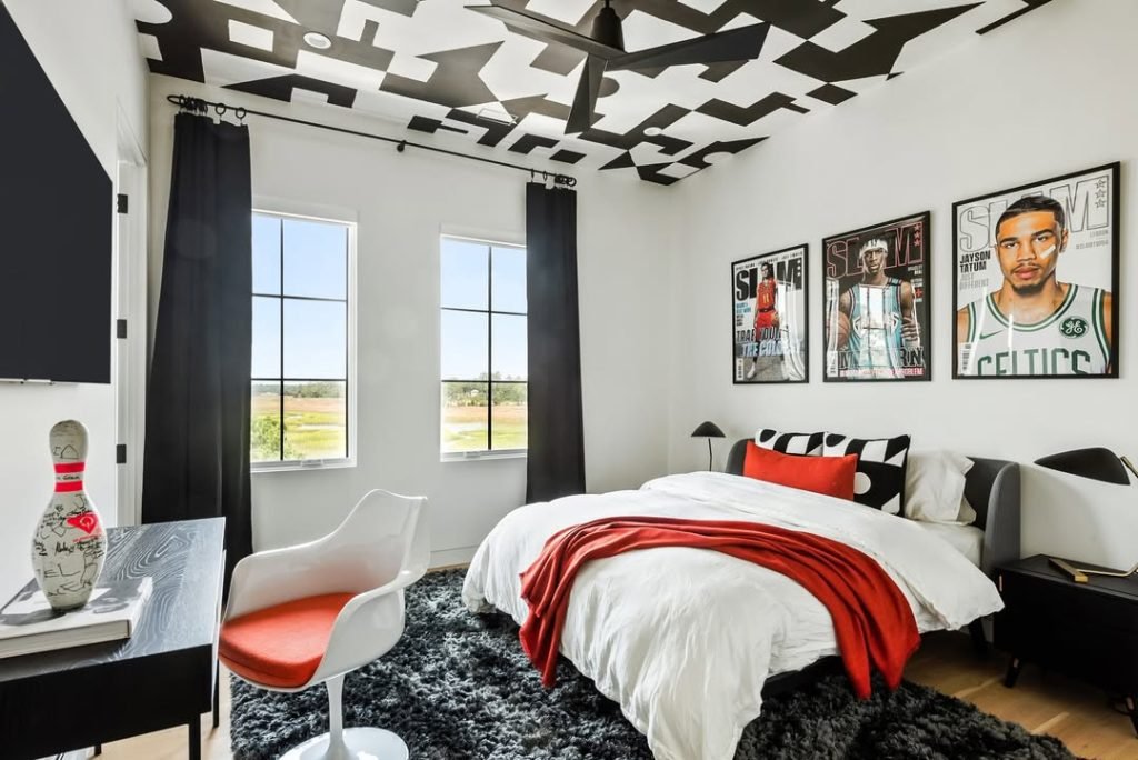 Athletic Art and Decor Gallery