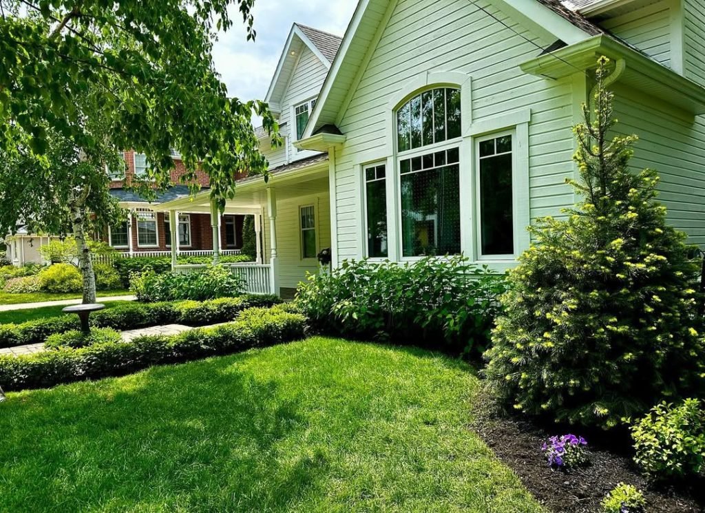 Classic Elegance in Landscaping