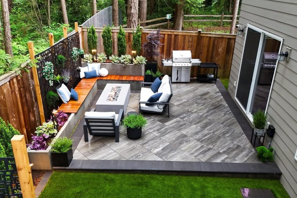 Contemporary Garden Border