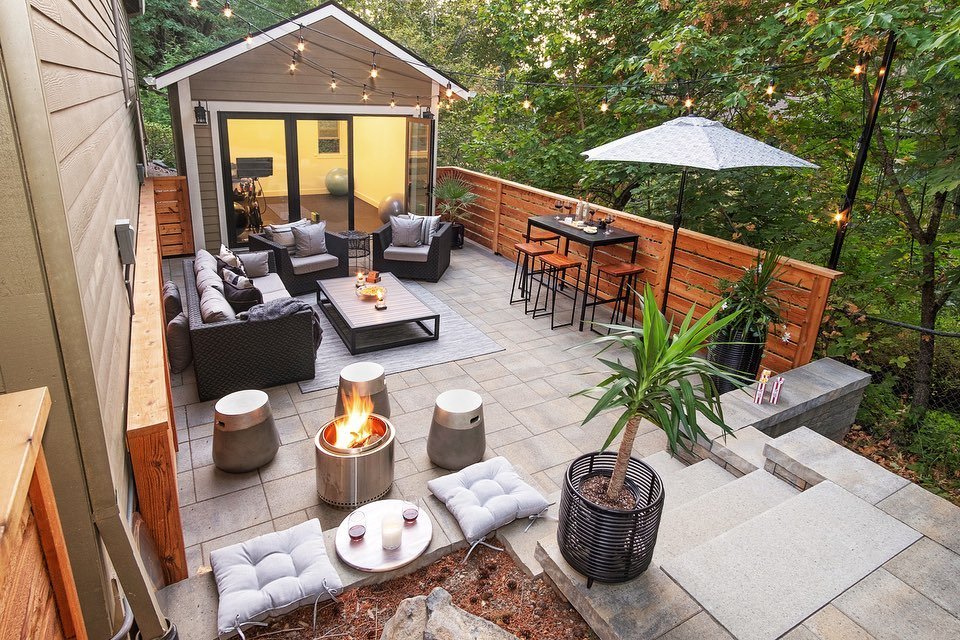 Contemporary Outdoor Workout Space