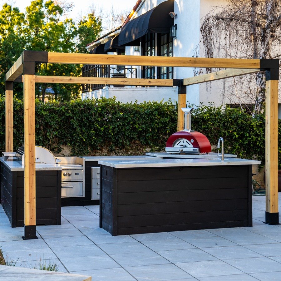Contemporary Pizza Cooking Space