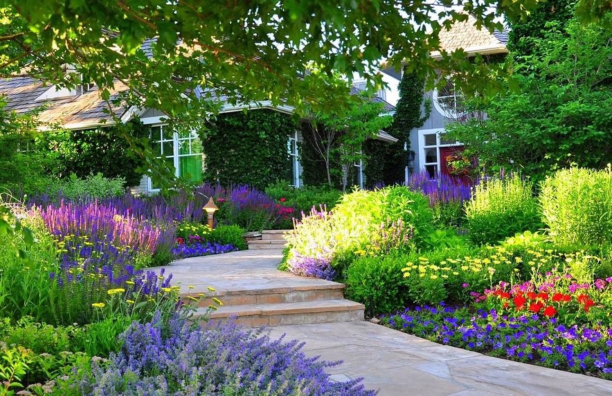 Cottage Garden Walkway