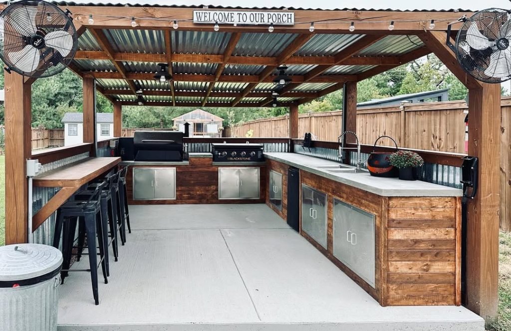 Cozy Rustic Outdoor Bar