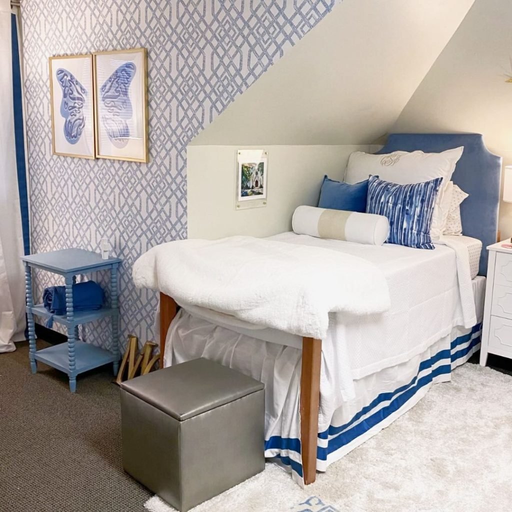 Nautical-Inspired Room Design