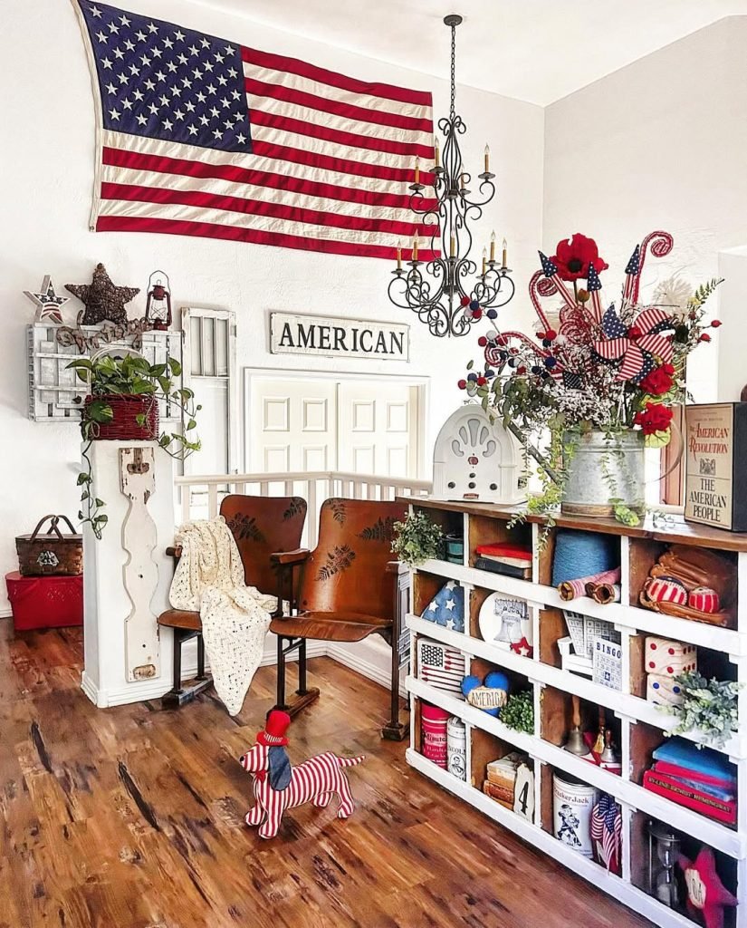 Patriotic Storage Space Design