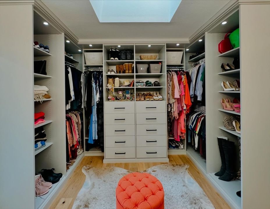 Skylit Dressing Room Design
