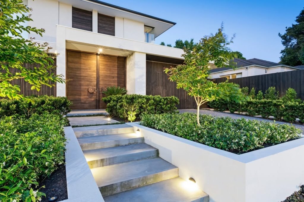 Sleek Garden Path Design