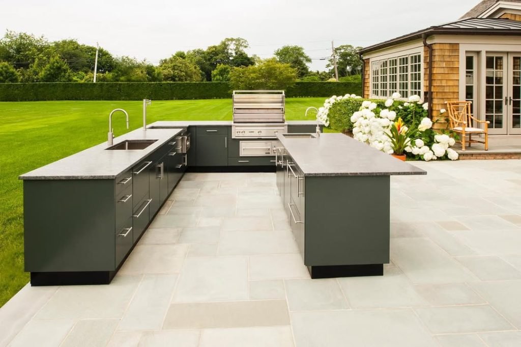 Stylish Outdoor Cooking Area
