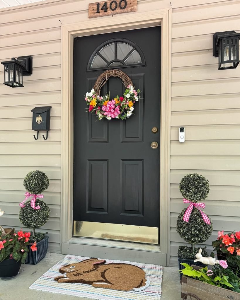 Summer Door Welcome Decor