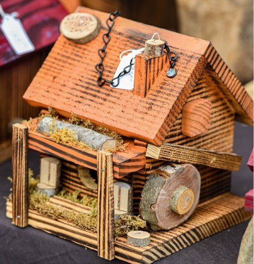Terracotta-Inspired Bird Shelter