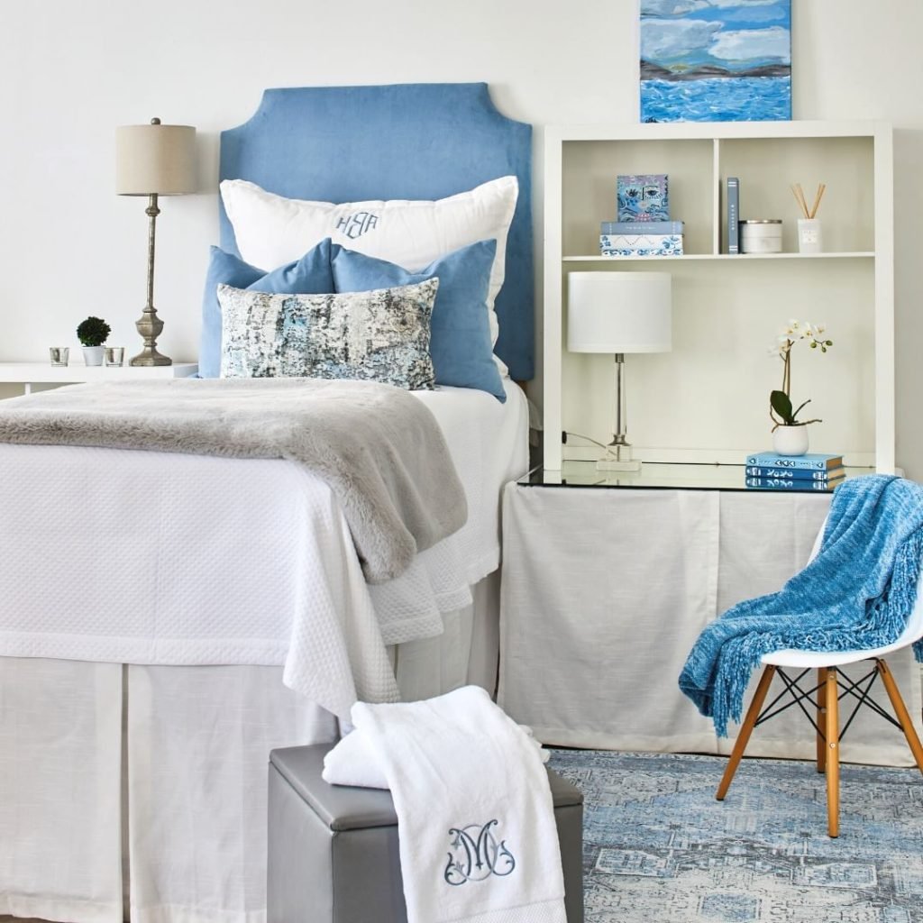 Tranquil Coastal Space