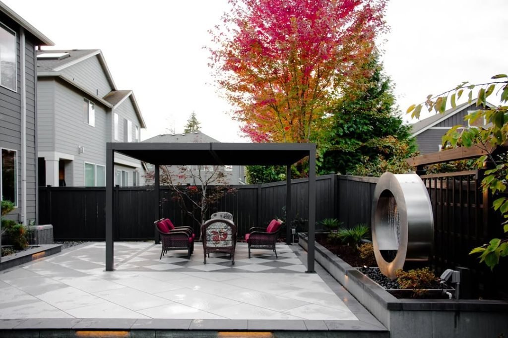 Zen-Inspired Outdoor Retreat