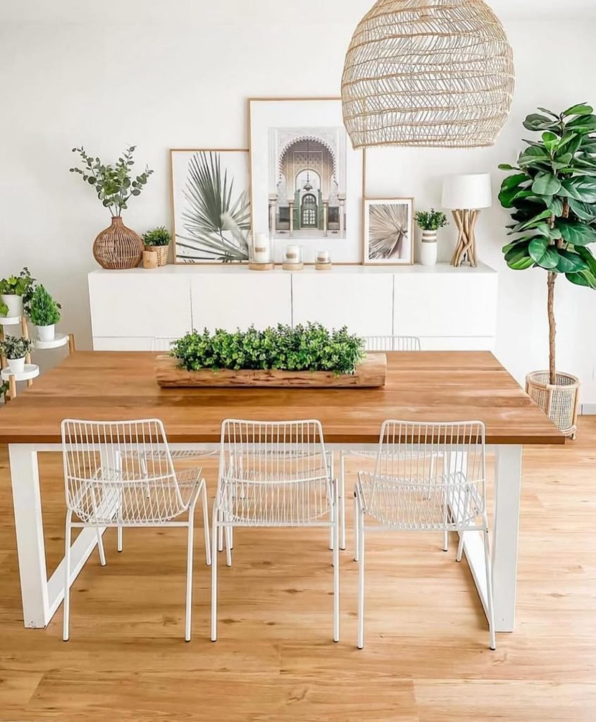 Artful Dining Space Design