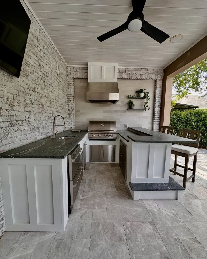 Charming Outdoor Farmhouse Kitchen