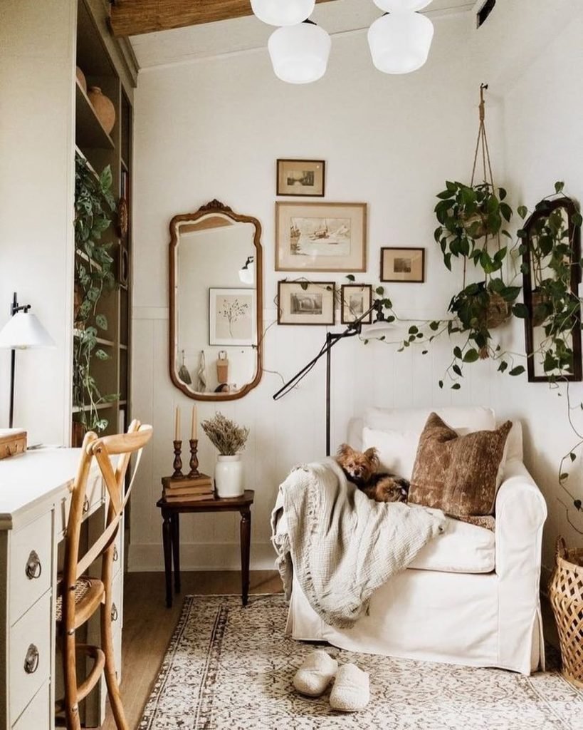 Cozy Vintage Reading Nook