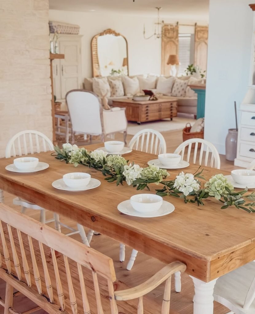 Farmhouse Dining Elegance
