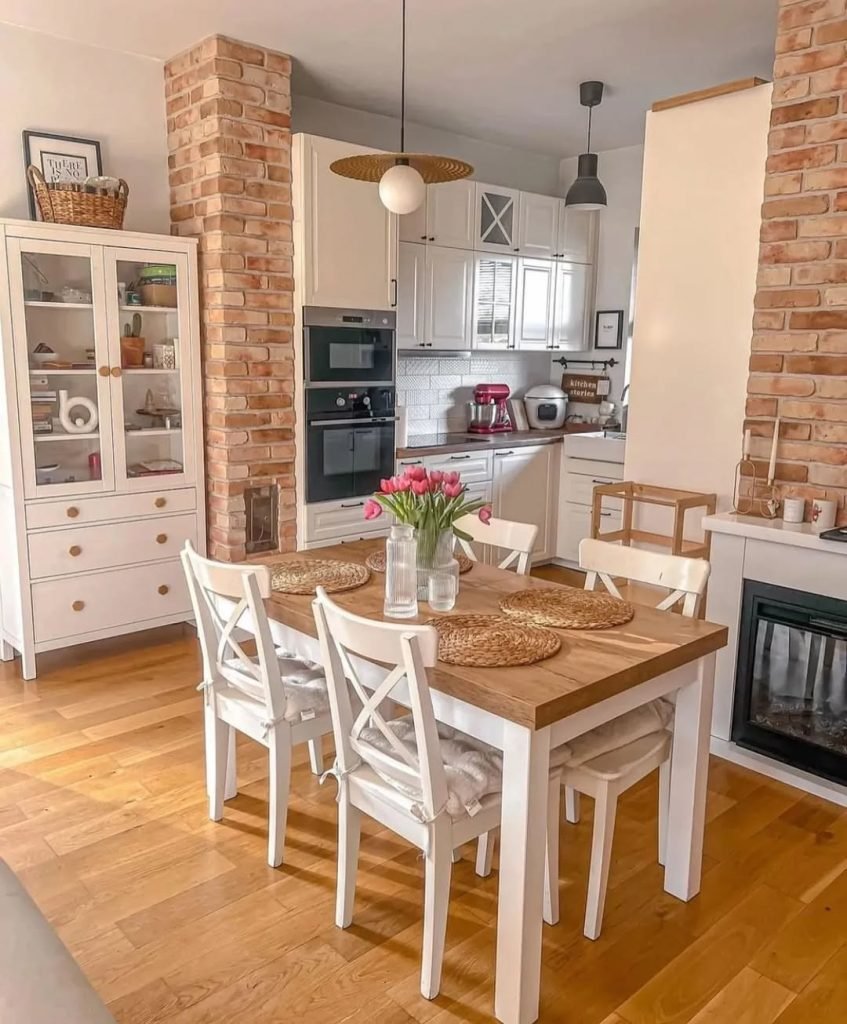 Kitchen and Dining Balance