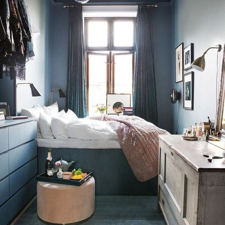 Sophisticated Blue Retreat Design