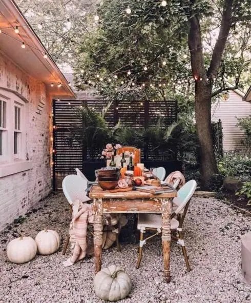 Alfresco Table Arrangement