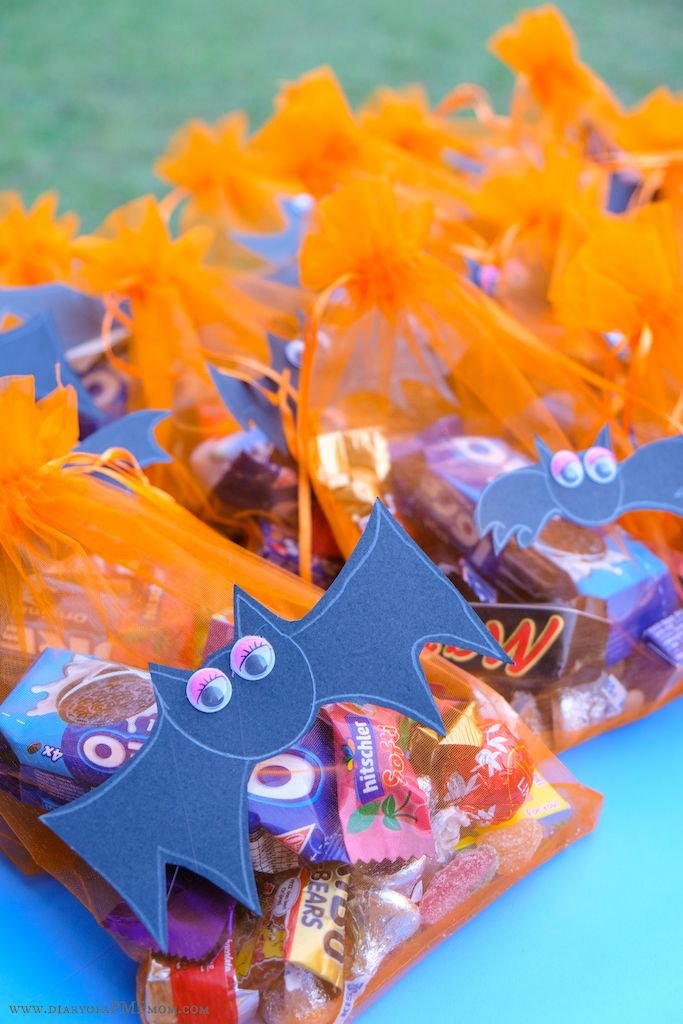 Bat-Themed Candy Bags