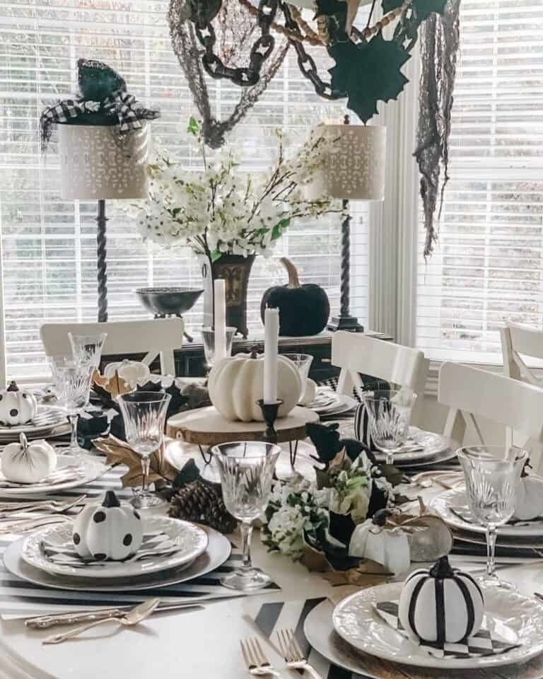Black and White Table Decor