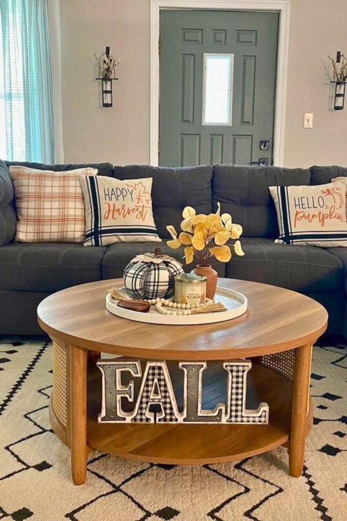 Cozy Autumn Centerpiece Ideas