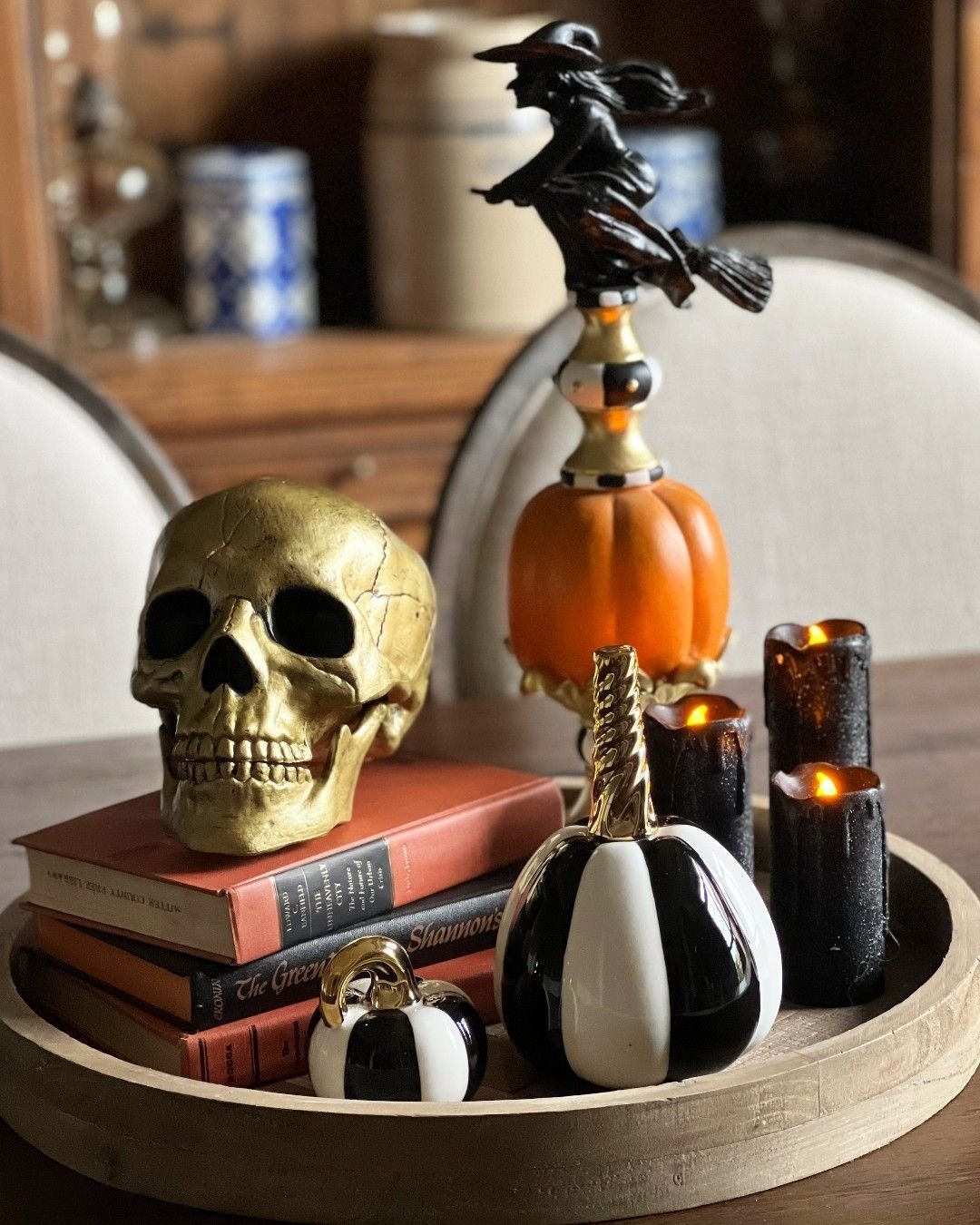 Cozy Halloween Table Decor