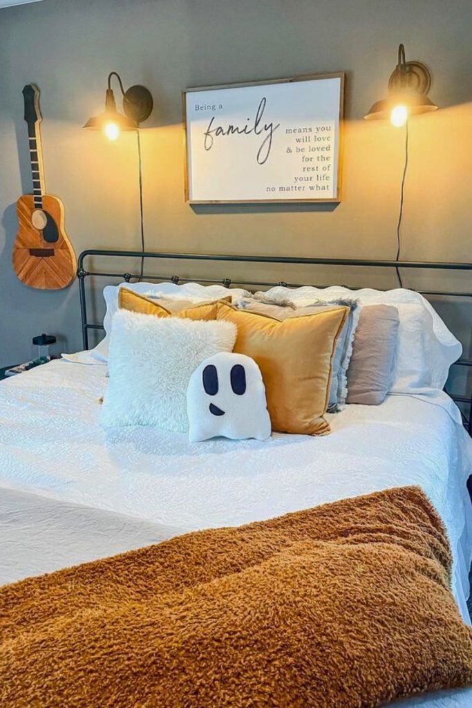 Cozy Musical Bedroom Decor