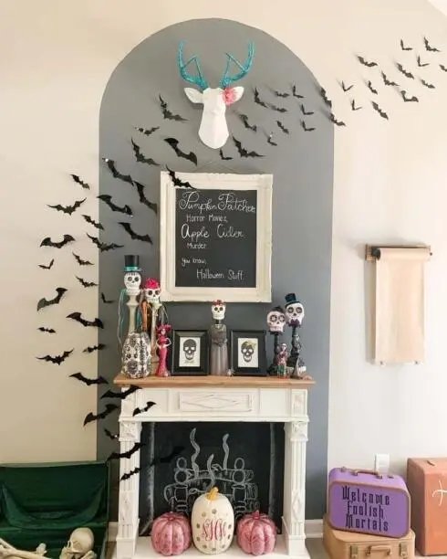 Curved Bats Display