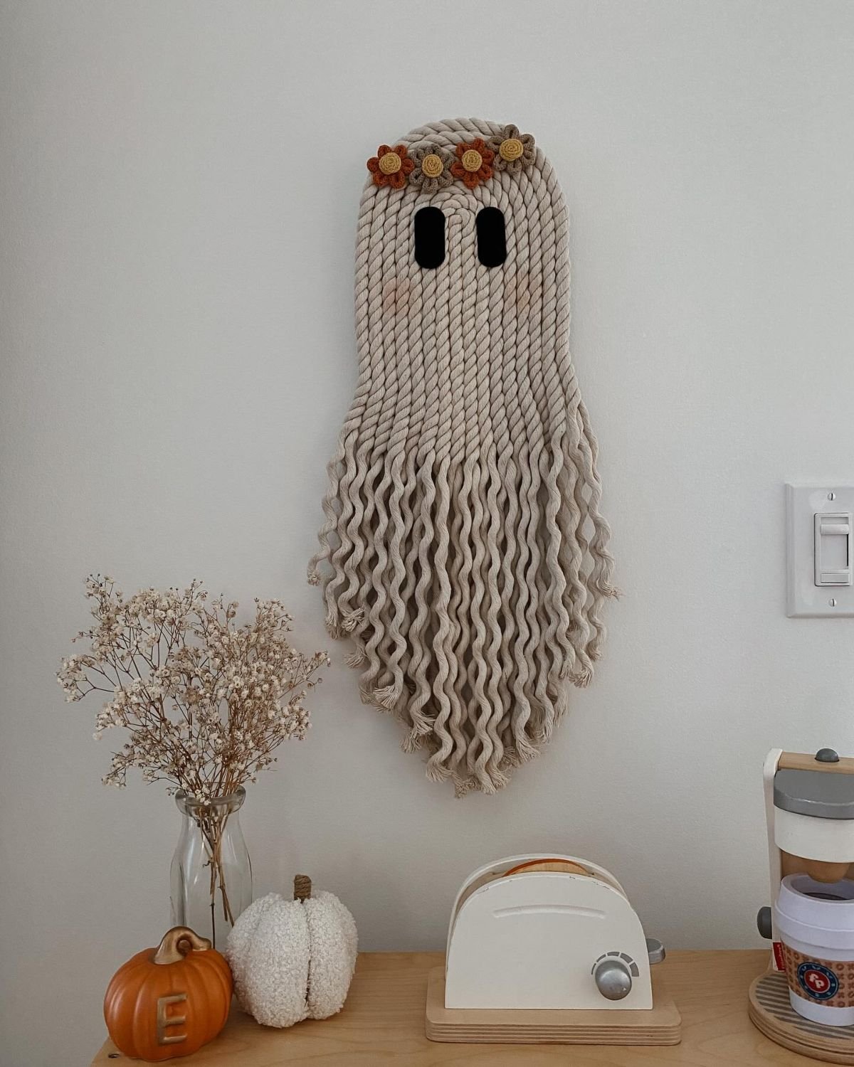 Customizable Ghost Wall Decor