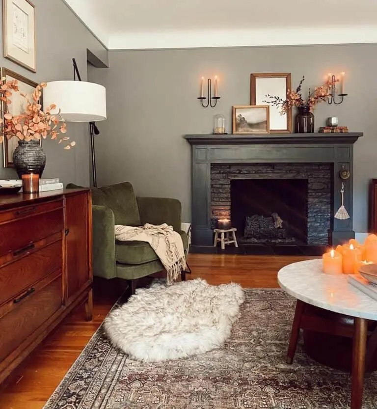 Earth-Toned Living Room Design