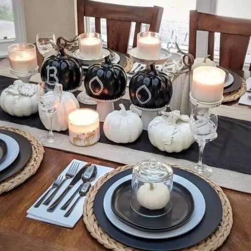 Elegant Halloween Table Decor