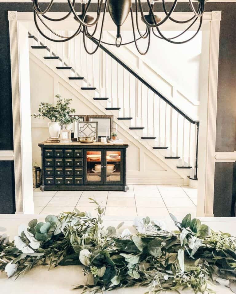 Elegant Sideboard Design