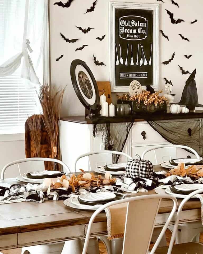 Farmhouse Halloween Table Decor
