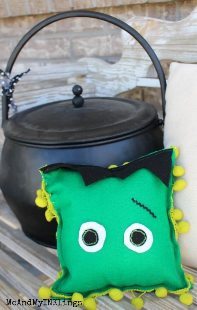 Felt Ghost and Frankenstein Crafts