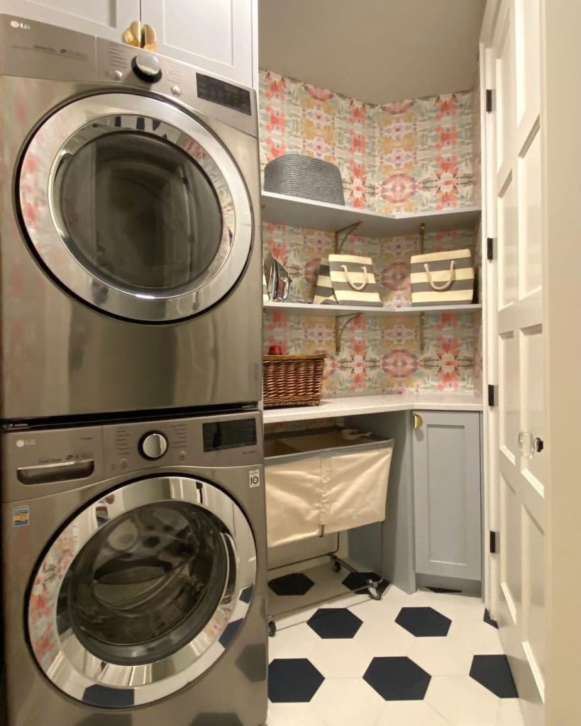 Floral Small Laundry Design