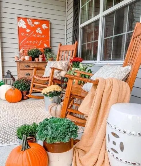 Furniture Arrangement for Fall