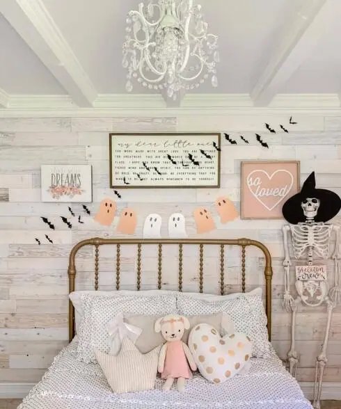 Halloween Bedroom Decor