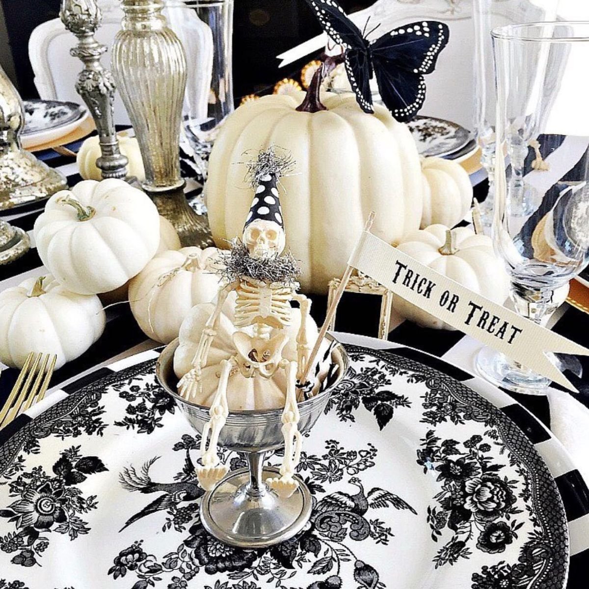 Halloween Decorative Plates