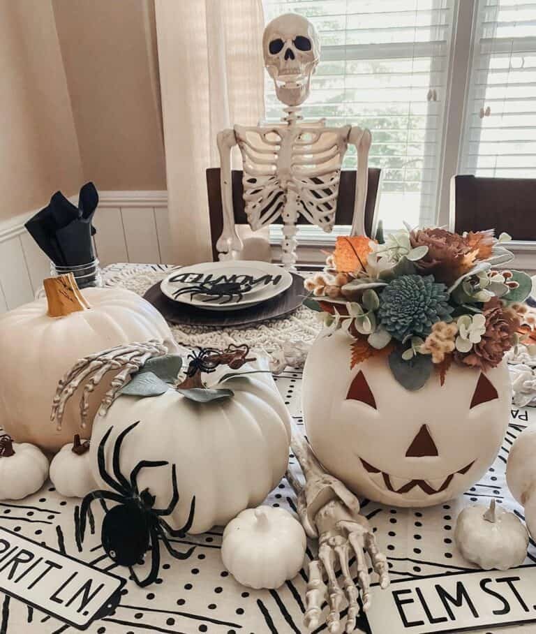 Halloween Dining Room Decor