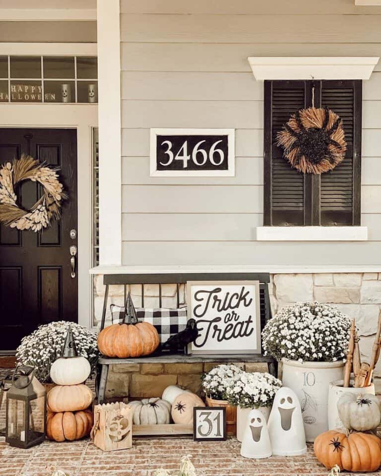 Halloween Front Porch Display