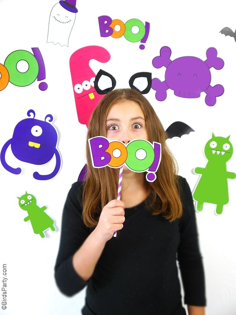 Halloween Photo Booth Ideas