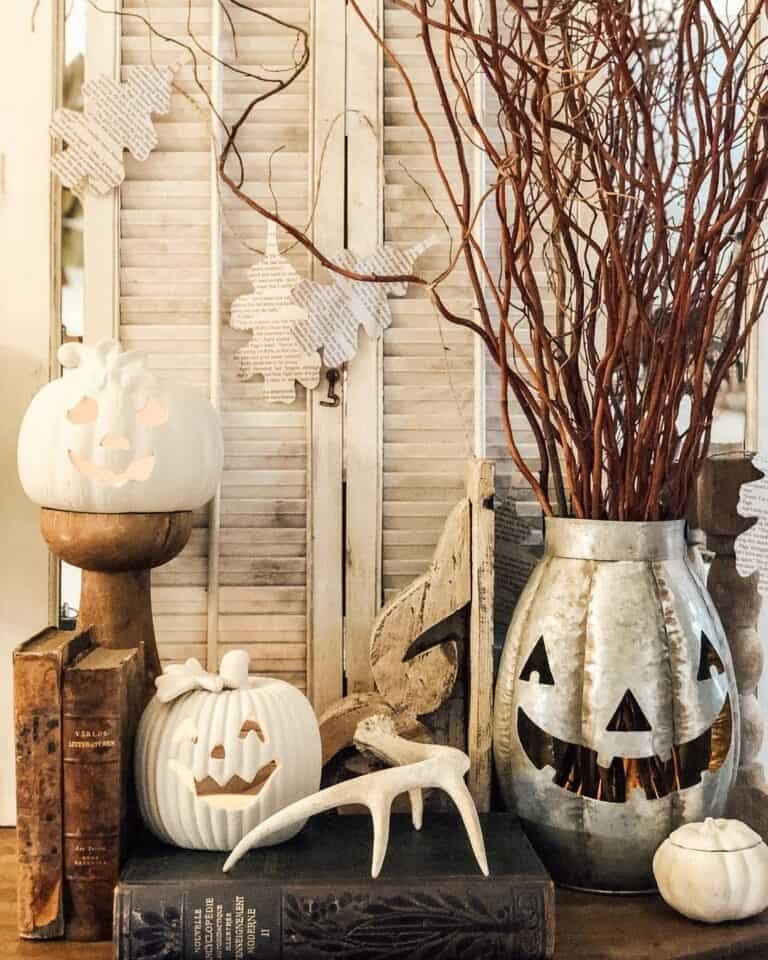 Halloween Side Table Decor