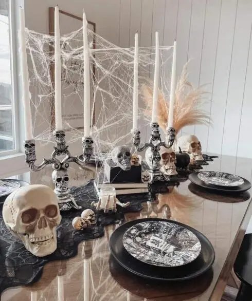 Halloween Skull Centerpiece
