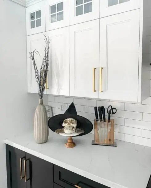Halloween Skull Kitchen Decor
