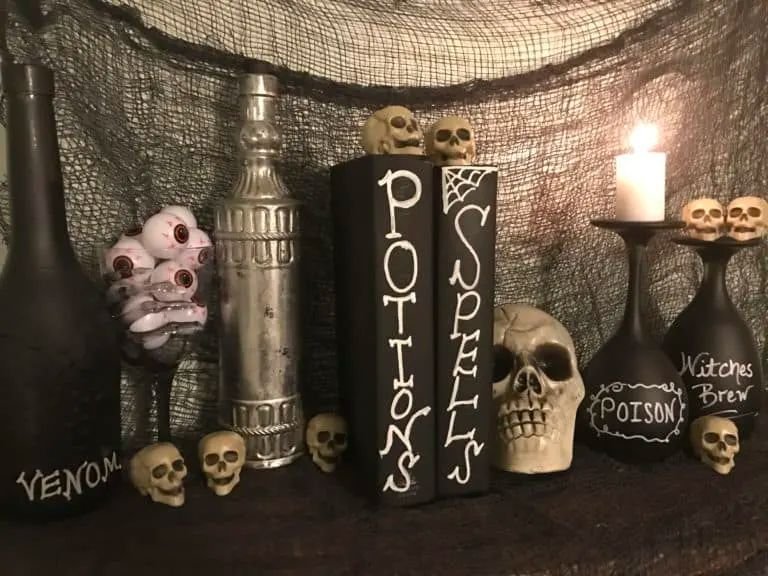 Hocus Pocus Halloween Decor